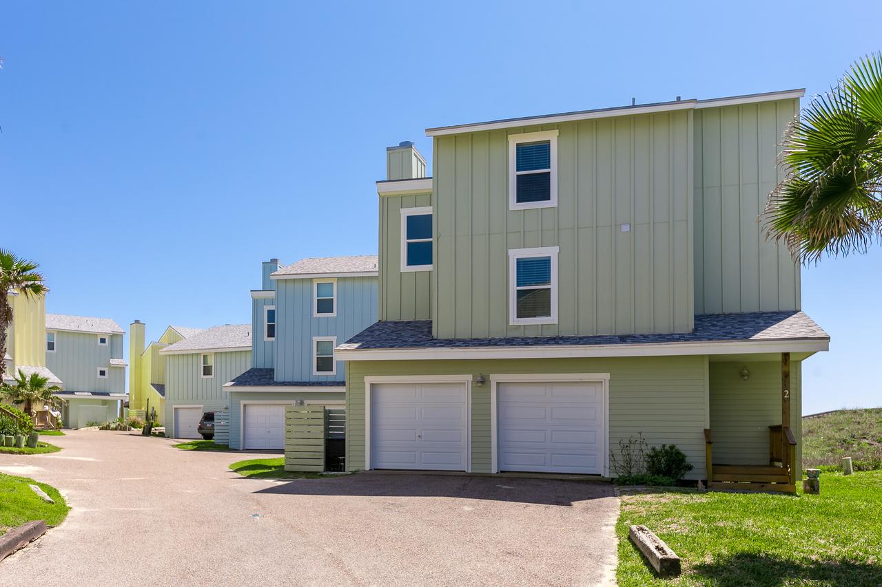 Boardwalk to the Beach Home, Port Aransas