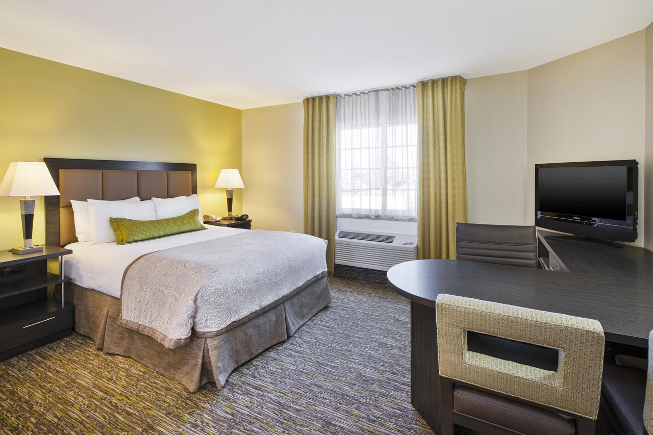 Candlewood Suites Indianapolis Airport, Indianapolis