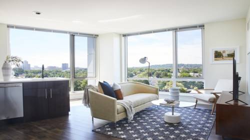 Charming Lower Allston Suites by Sonder, Boston