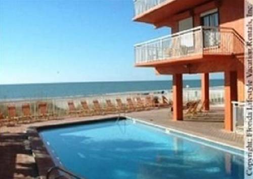 Chateaux 204 Apartment, Clearwater Beach