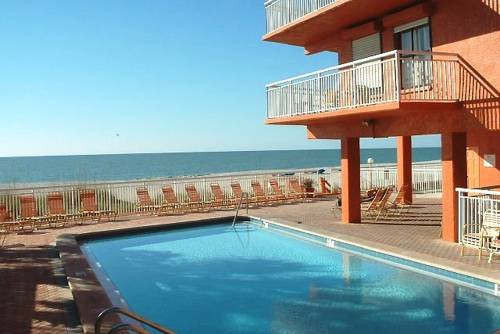 Chateaux 205 Apartment, Clearwater Beach