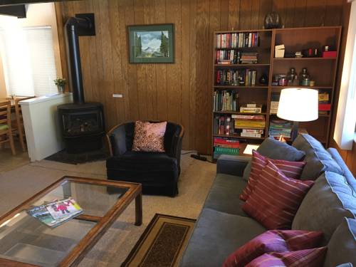 Classic Carnelian Bay Log Cabin, Carnelian Bay