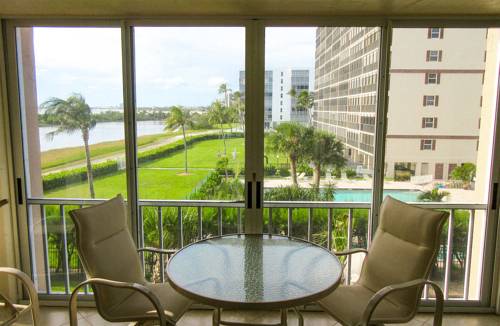 Creciente #313N Apartment, Fort Myers Beach