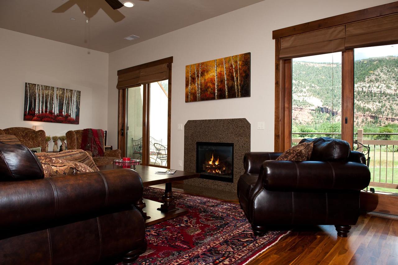 Crimson Cliffs - Unit 5, Durango