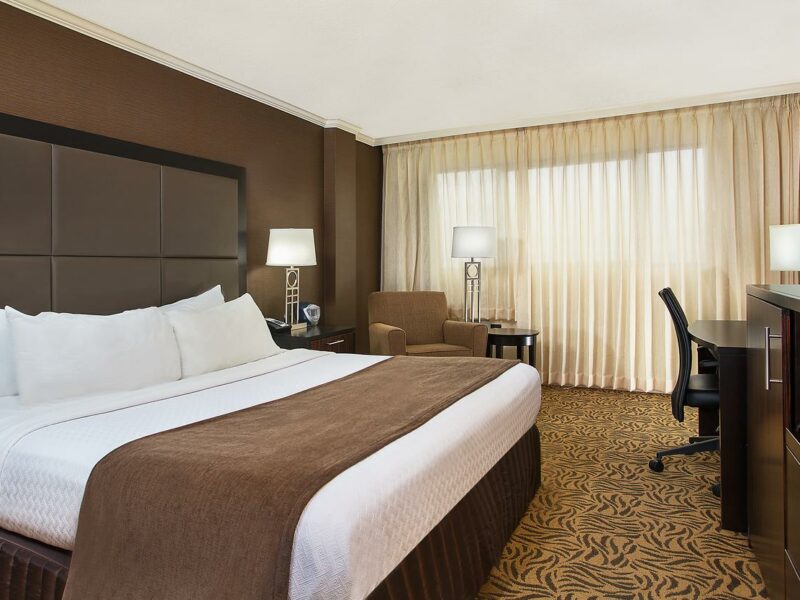 Crowne Plaza Hotel Knoxville, Knoxville