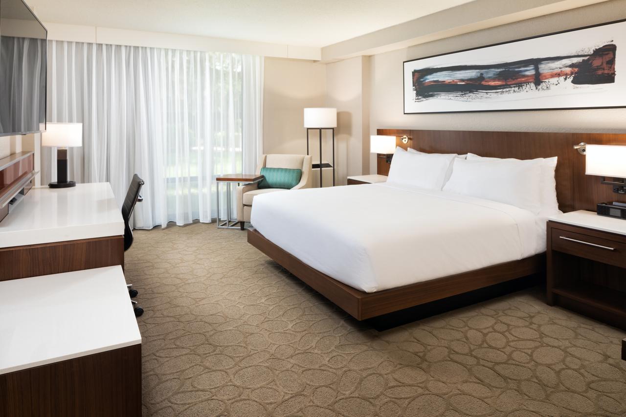 Delta Hotels by Marriott Minneapolis Northeast, Minneapolis