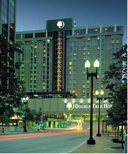 DoubleTree by Hilton Hotel & Executive Meeting Center Omaha-Downtown, Omaha