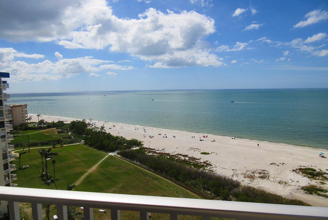 Estero Beach & Tennis #1106A Apartment, Fort Myers Beach