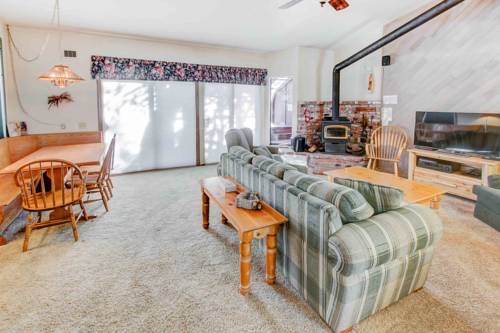 Forest Creek #11 - Two Bedroom Condo, Mammoth Lakes