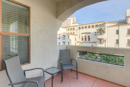 Glendon Westwood Apt. #3194, Los Angeles