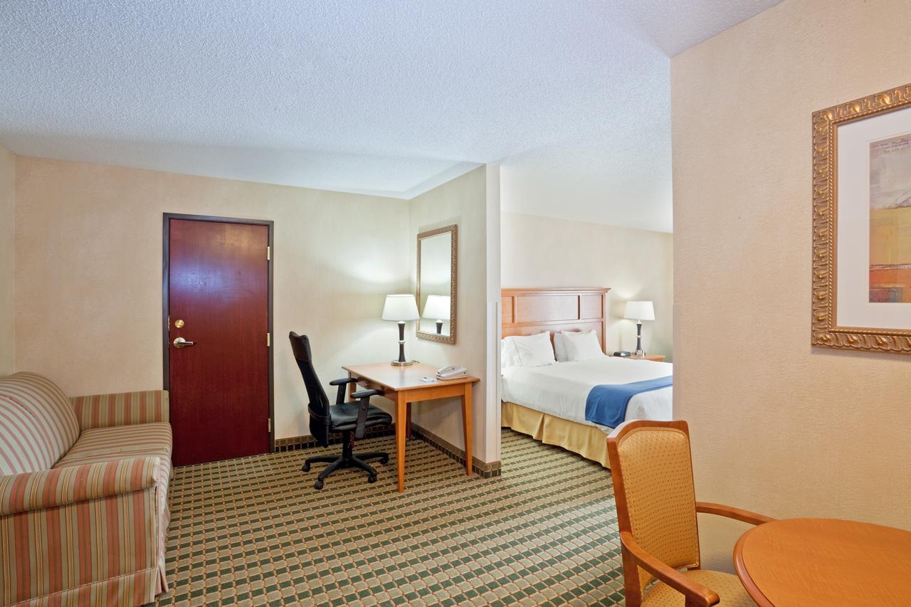 Holiday Inn Express Hotel & Suites Ann Arbor, Ann Arbor
