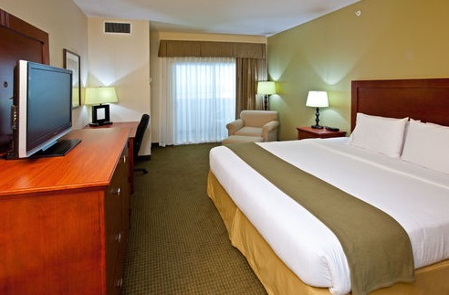 Holiday Inn Express Hotel & Suites Bedford, Bedford