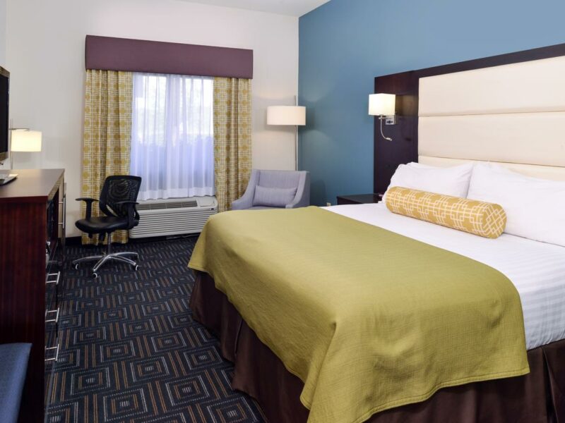 Holiday Inn Express Hotel & Suites Bessemer, Bessemer
