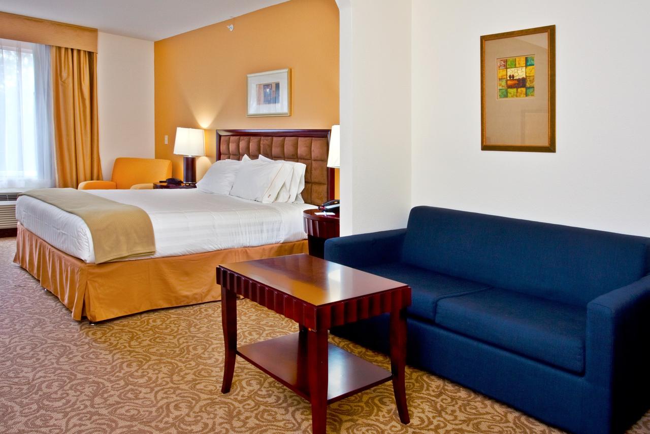 Holiday Inn Express Hotel & Suites Brooksville-I-75, Ridge Manor