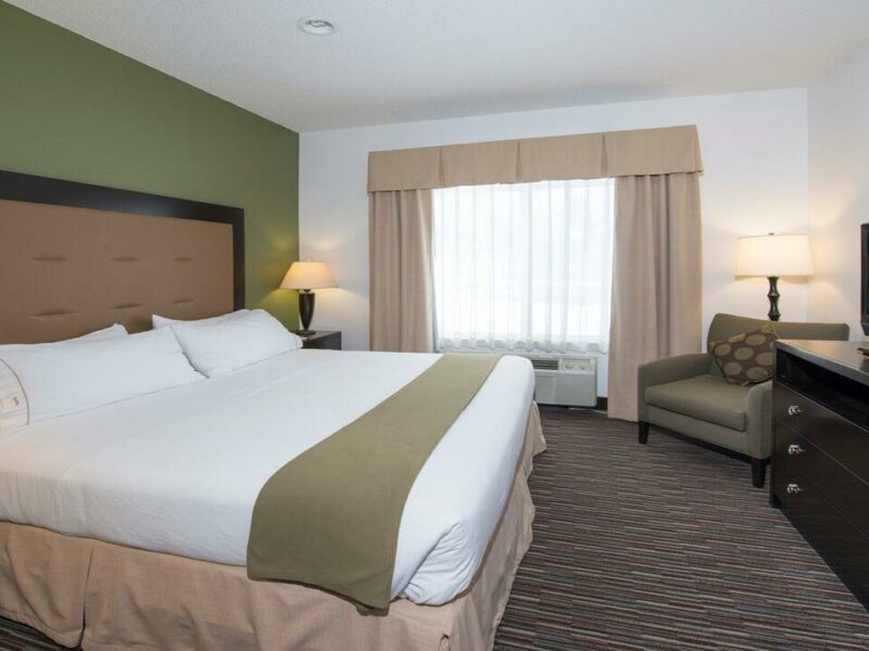 Holiday Inn Express Hotel & Suites Chicago-Deerfield/Lincolnshire, Riverwoods