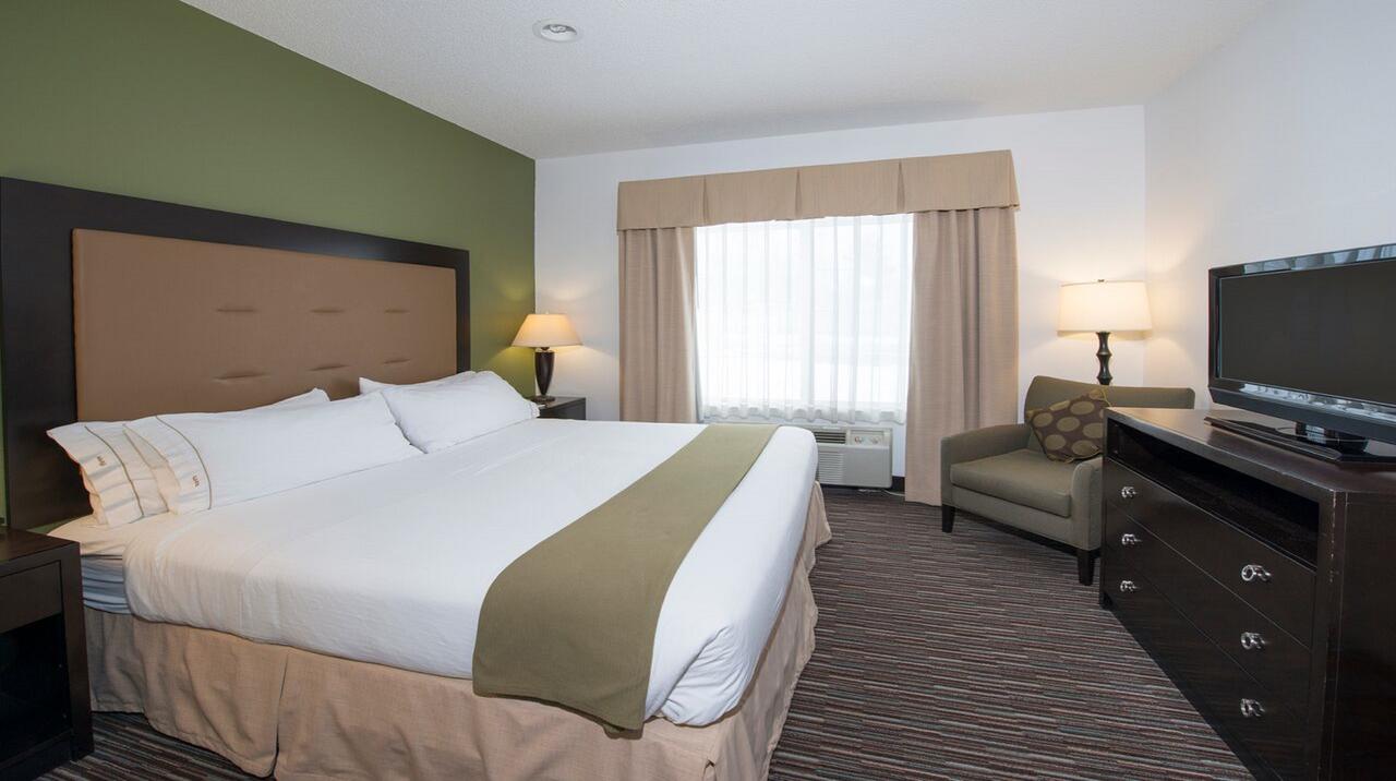 Holiday Inn Express Hotel & Suites Chicago-Deerfield/Lincolnshire, Riverwoods