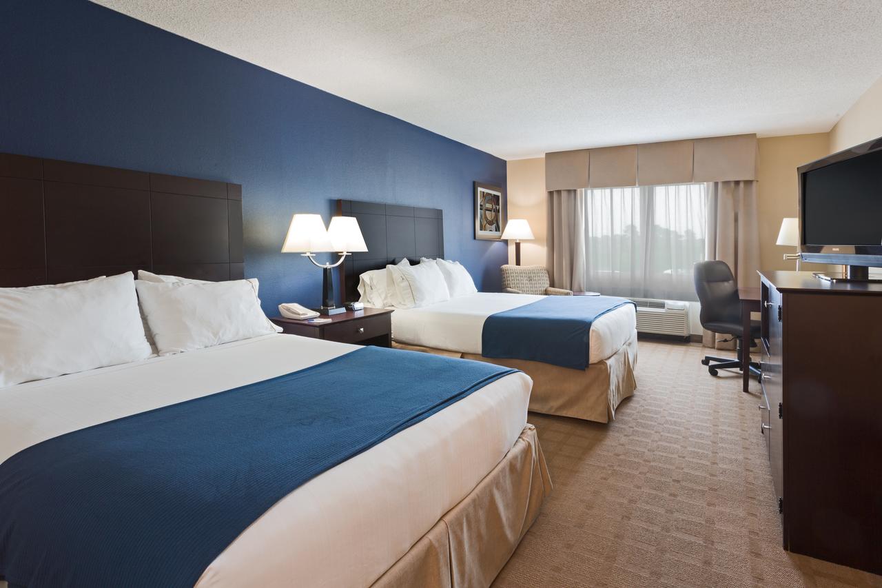 Holiday Inn Express Hotel & Suites Fort Pierce West, Fort Pierce