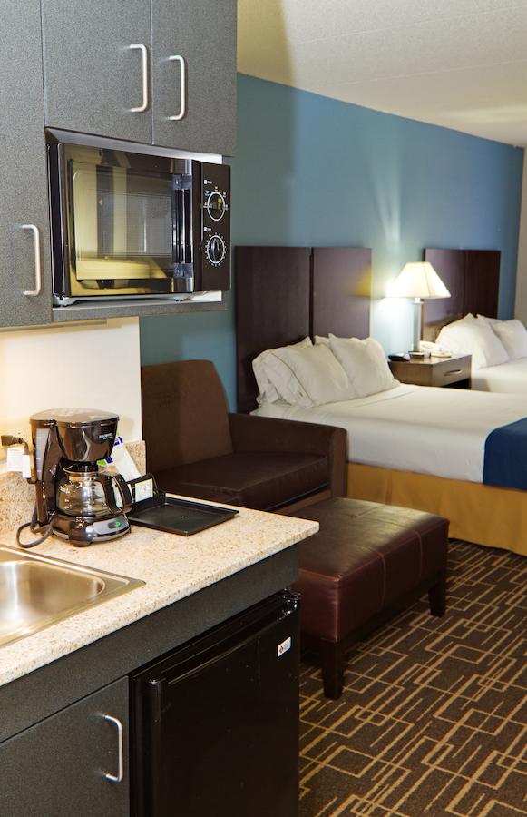 Holiday Inn Express Hotel & Suites Greenville-Downtown, Greenville