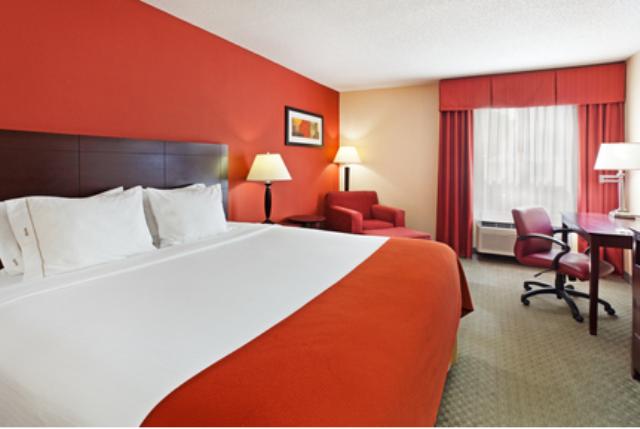 Holiday Inn Express Hotel & Suites Knoxville-North-I-75 Exit 112, Knoxville