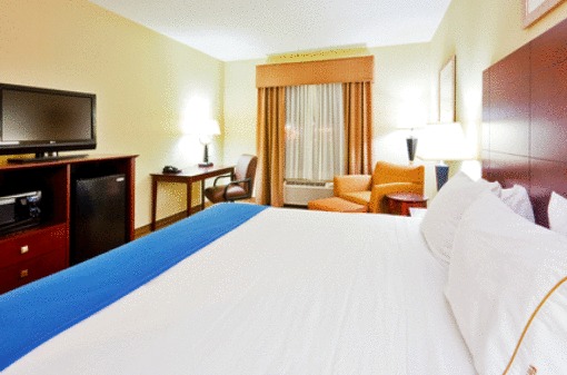 Holiday Inn Express Hotel & Suites-Magee, Magee