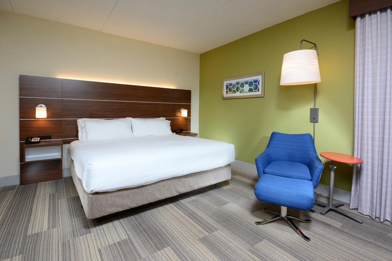 Holiday Inn Express Hotel & Suites Research Triangle Park, Durham