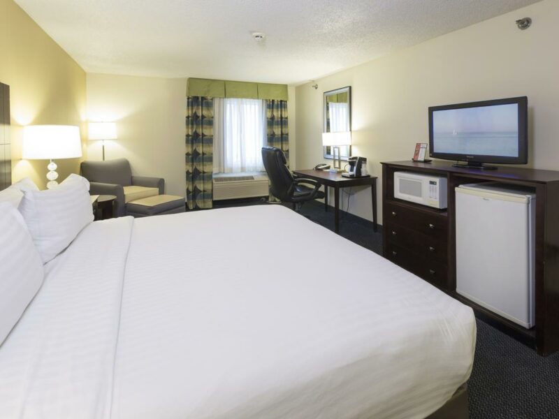 Holiday Inn Express Hotel & Suites-Saint Joseph, Saint Joseph