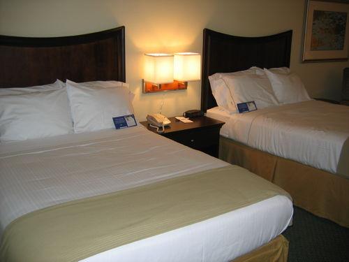 Holiday Inn Express Indianapolis Airport, Plainfield