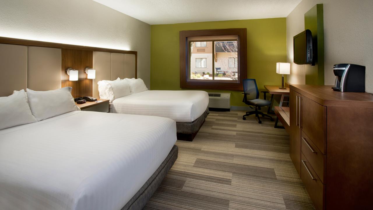 Holiday Inn Express Nashville Airport, Nashville