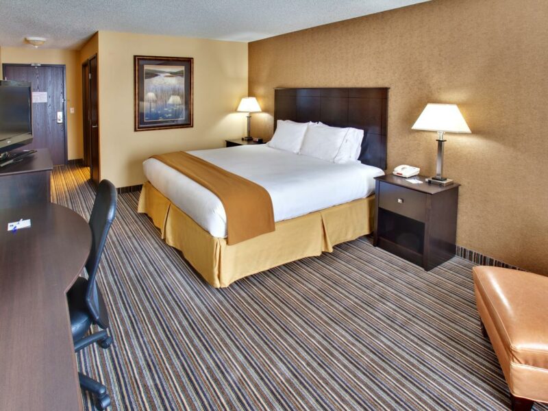Holiday Inn Express Hotel & Suites Council Bluffs - Convention Center Area, Council Bluffs