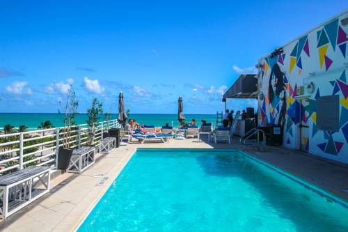 Luxury Ocean Drive Suites, Miami Beach