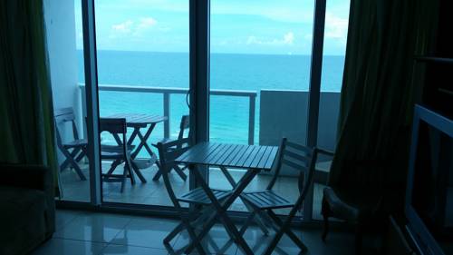 Miami Beach Oceanfront with Balcony, Miami Beach