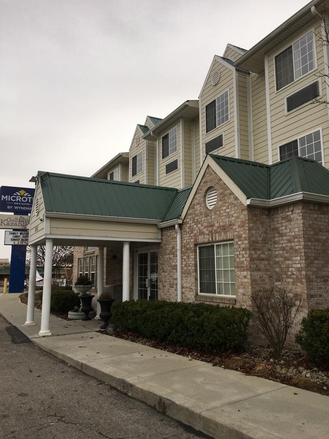 Microtel Inn & Suites by Wyndham Indianapolis Airport, Indianapolis