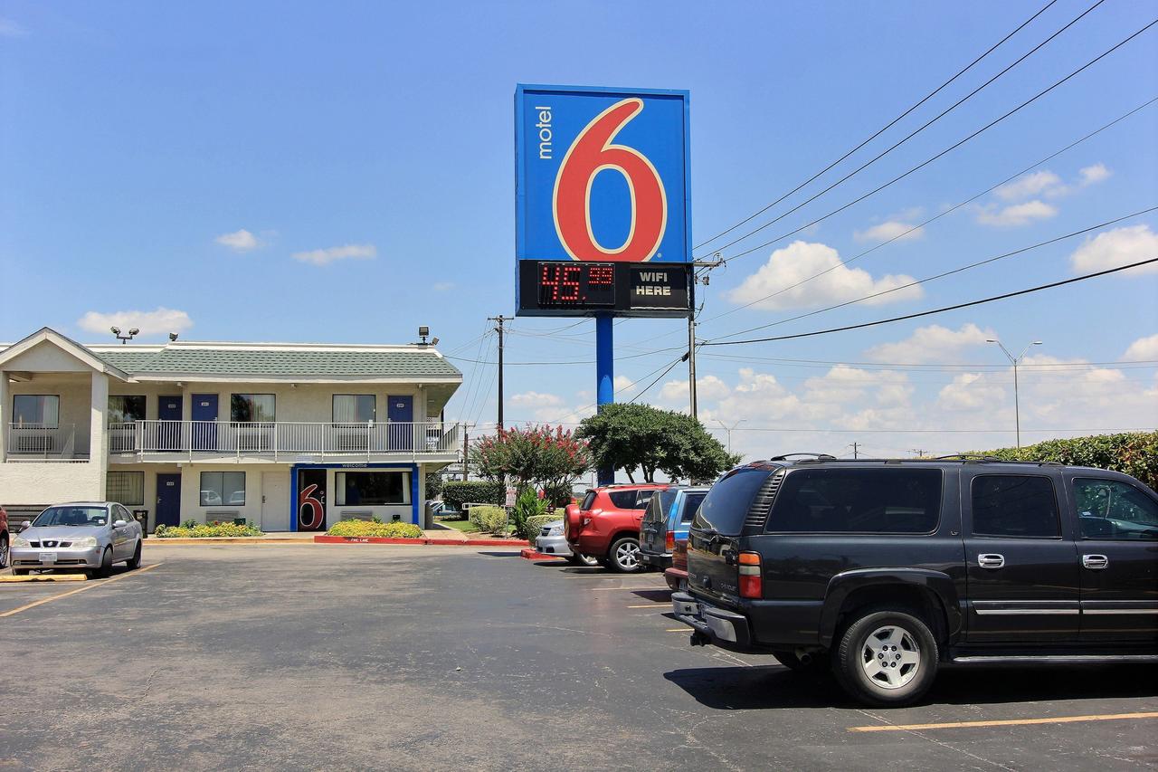 Motel 6 Austin Central - North, Austin