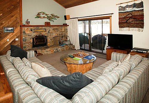 Snowcreek #418 (Phase 3) - Three Bedroom Loft Condo, Mammoth Lakes