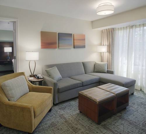 Staybridge Suites Fayetteville, Fayetteville