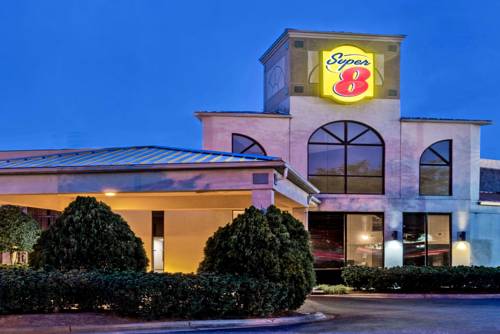 Super 8 by Wyndham Huntersville/Charlotte Area, Huntersville