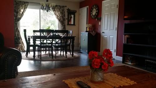 The Apple Tree Vacation Home, Panguitch