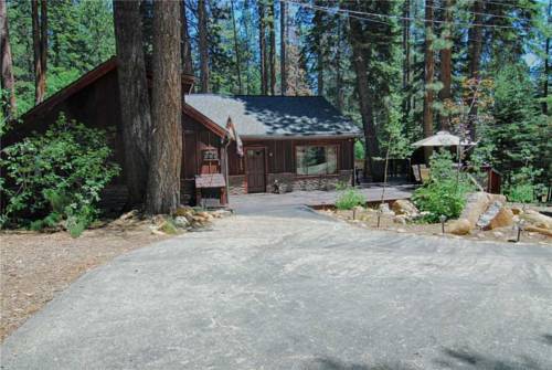 The Bernstein Bear Cabin, Tahoe Vista