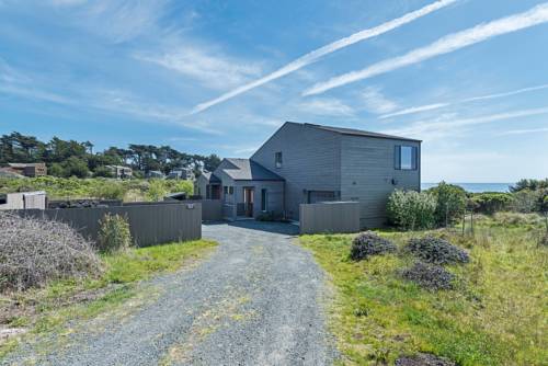 Tranquility Base-Three Bedroom Home, Sea Ranch