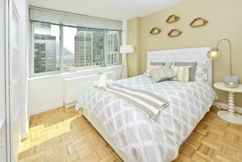 Two Bedroom Apartment with City View - Lincoln Center, New York City
