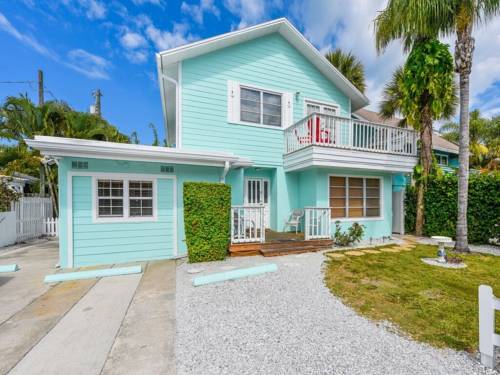 Village House by Beachside Management, Siesta Key