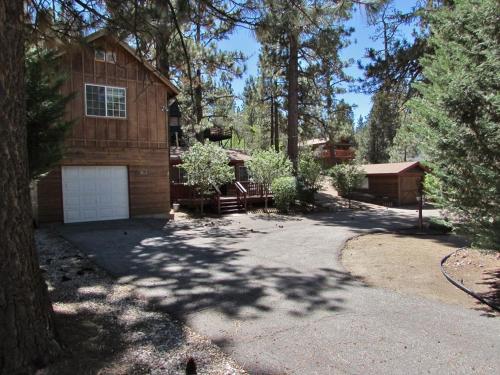 087 Sherwood Cabin, Big Bear Lake