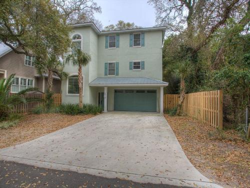 1012 Sherman Avenue Holiday home, Saint Simons Island