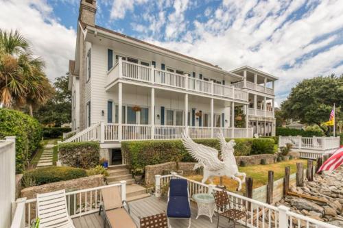 102 Georgia Street Holiday home, Saint Simons Island