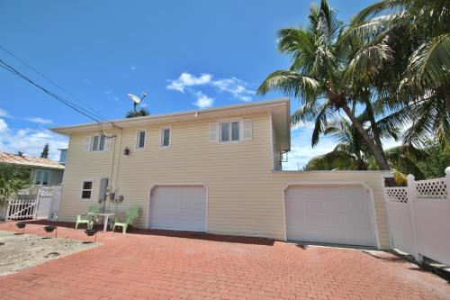 130 Palermo Circle Home, Fort Myers Beach