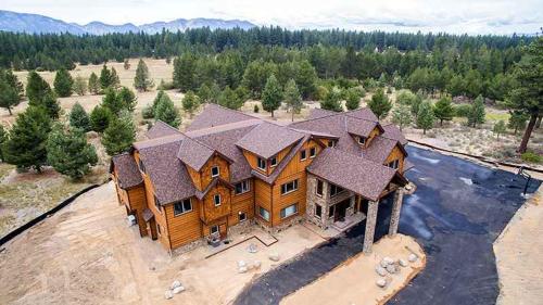 14 Bedroom 14 Bath Mega Mansion Vacation Rental, South Lake Tahoe