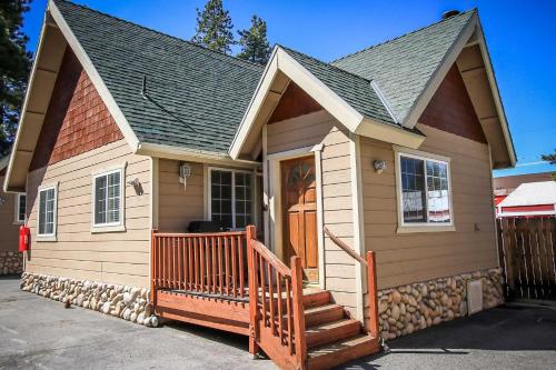 1484-Lakeview Forest, Big Bear Lake