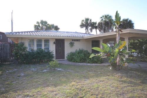 170 Washington Avenue Home, Fort Myers Beach