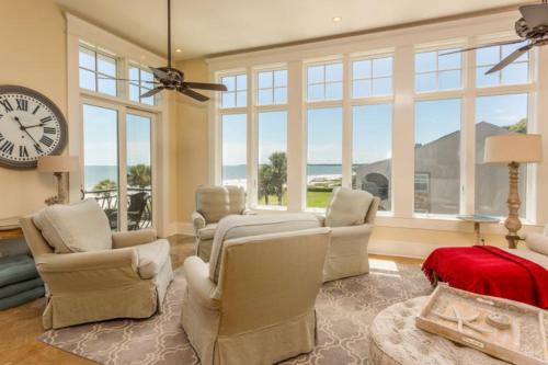 234 Myrtle Street Apartment, Saint Simons Island