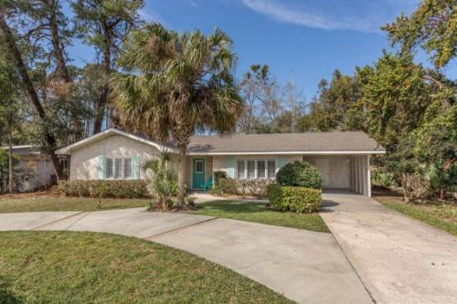 619 Bartow Street Holiday home, Saint Simons Island